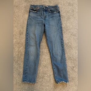 Womens Levi’s wedgie straight ankle jeans